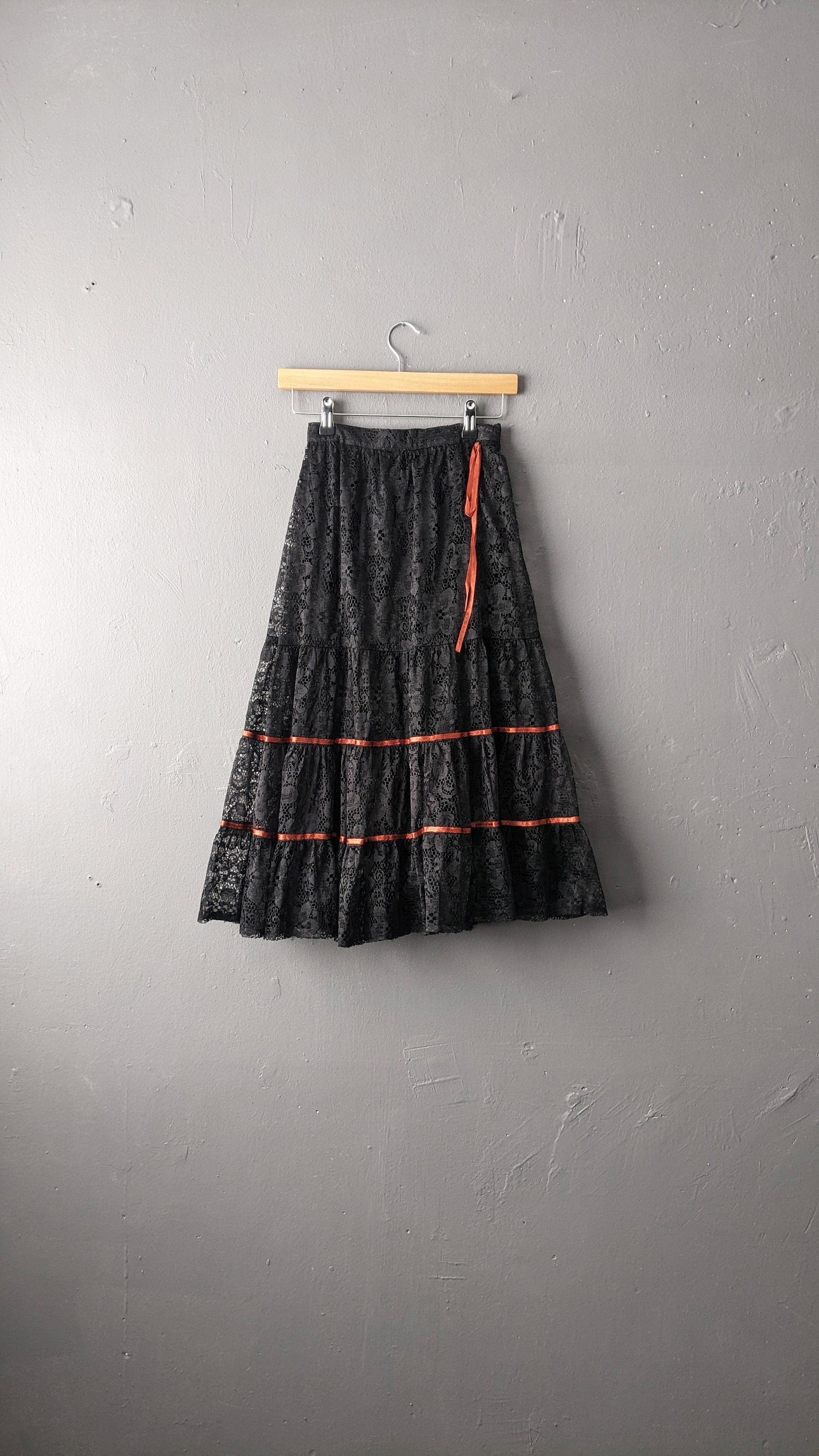 Black lace 80s clearance skirt