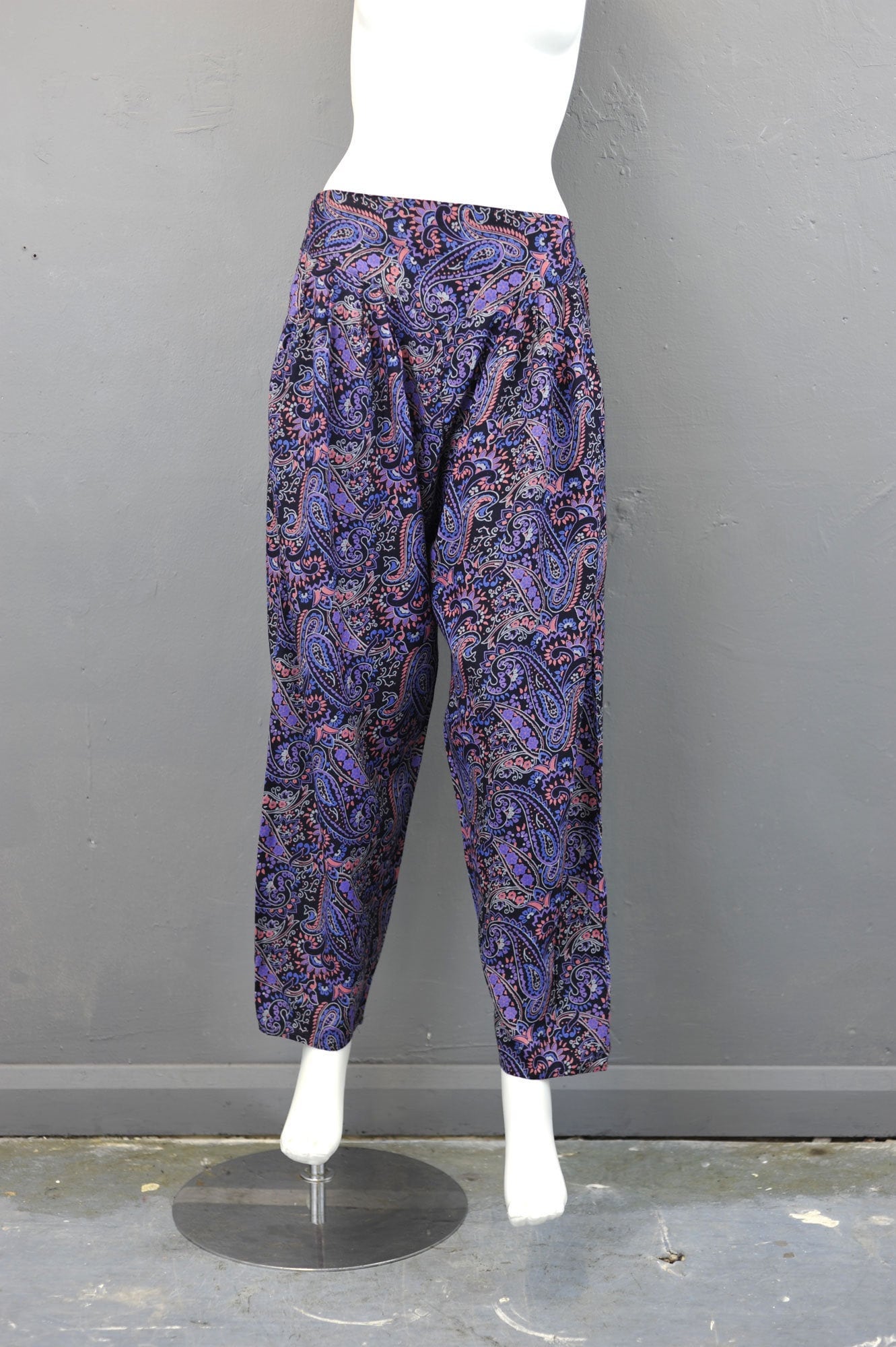 80s Purple Paisley Trousers, High Waist Summer Beachwear, Size Small Medium