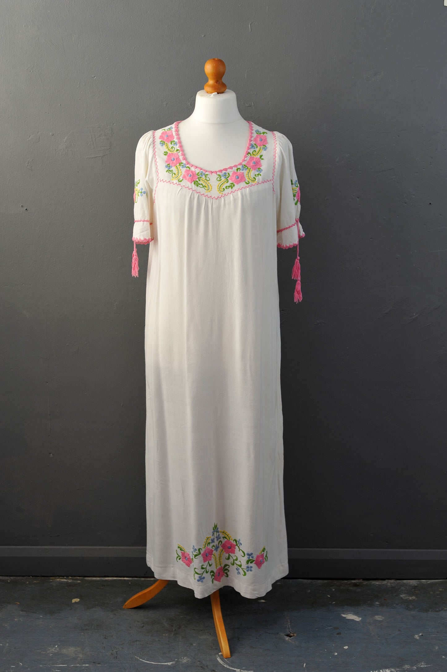 70s Long Embroidered Dress, Rustic Folk Peasant Nightie, Size Medium