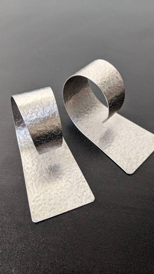 Pair of Vintage Modernist Napkin Rings, Plated Spiral Serviette Holders