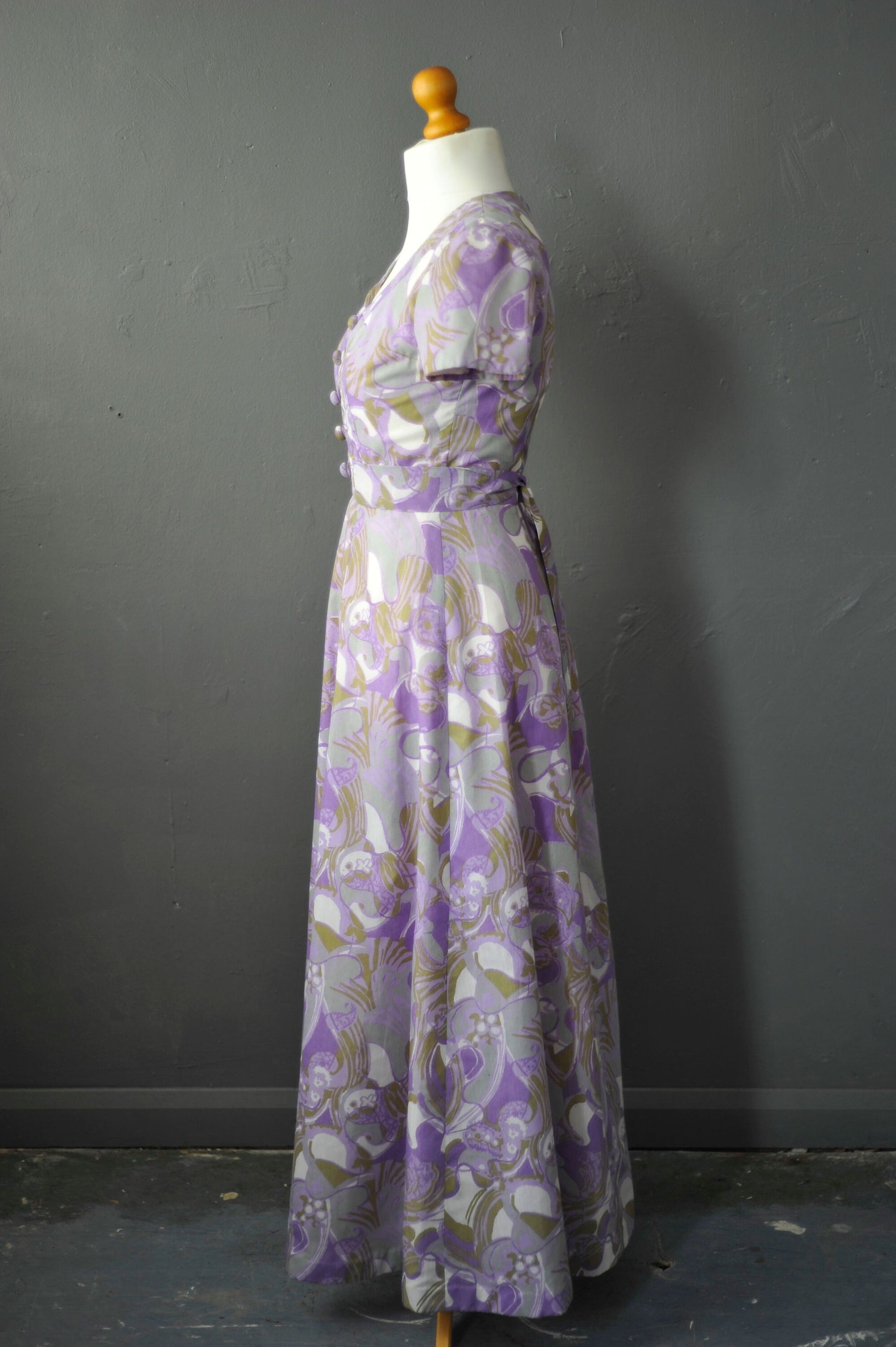 Vintage 50s Lilac Purple Floral Summer Dress by Ricci Michaels of Mayfair, Size Medium