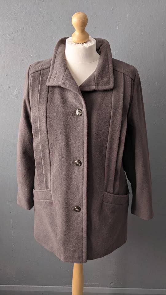 80s Wool Blend Coat in Mocha Brown, Mid Length Winter Overcoat, Size Large