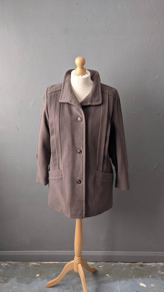 80s Wool Blend Coat in Mocha Brown, Mid Length Winter Overcoat, Size Large