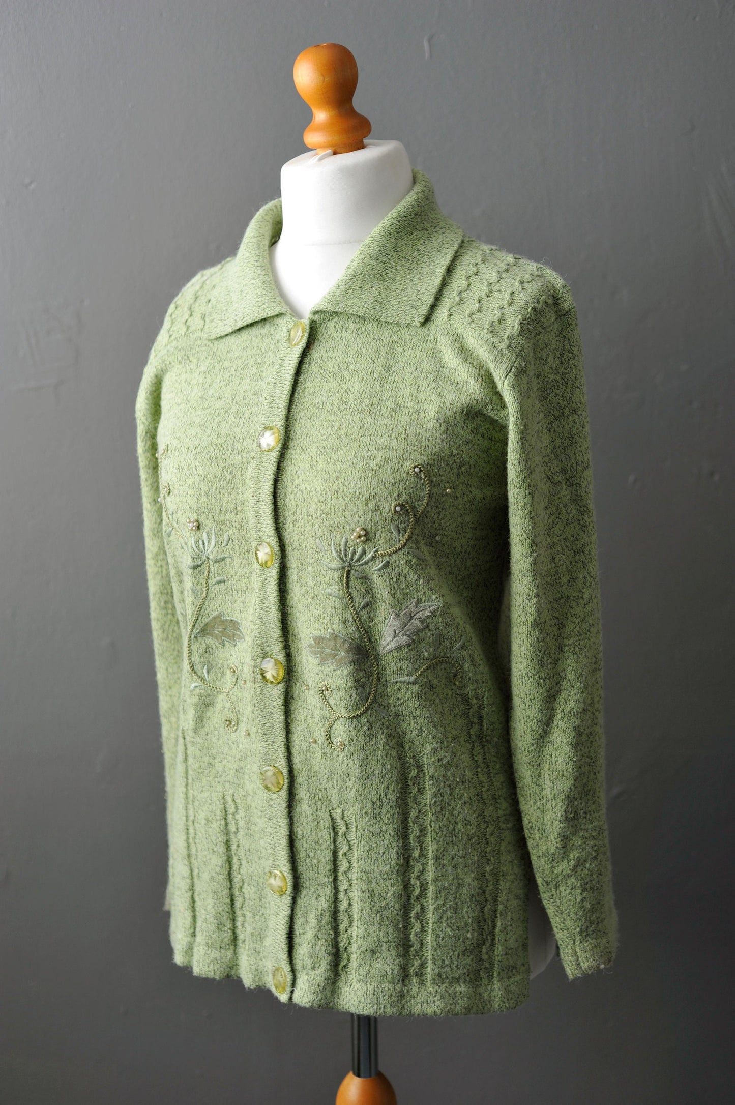 90s Speckled Floral Cardigan, Granny's Apple Green Knit, Size Medium