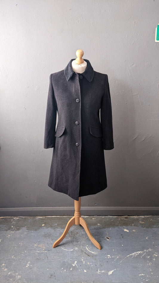 90s Wool Blend Coat with Velvet Collar, C&A Tailored Winter Overcoat, Size Large