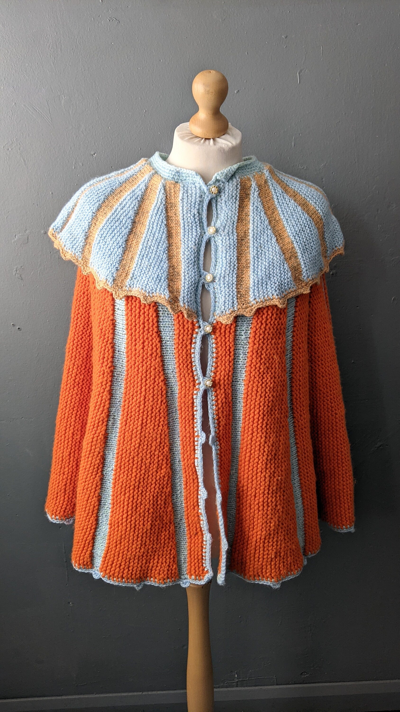 70s Epic Knitted Cape, One Size