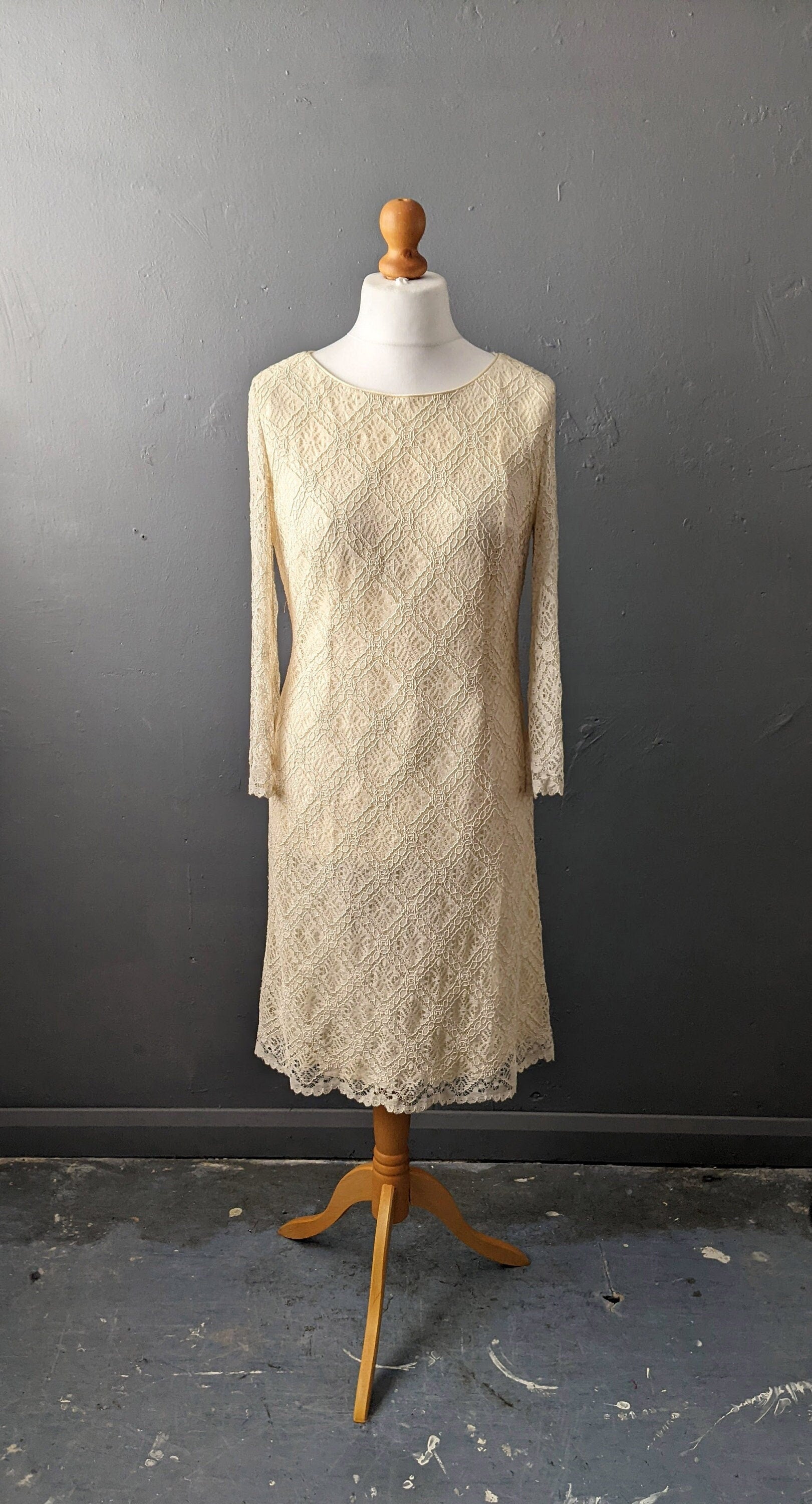 60s Corded Lace Shift Dress by Blanes of London, Size Large