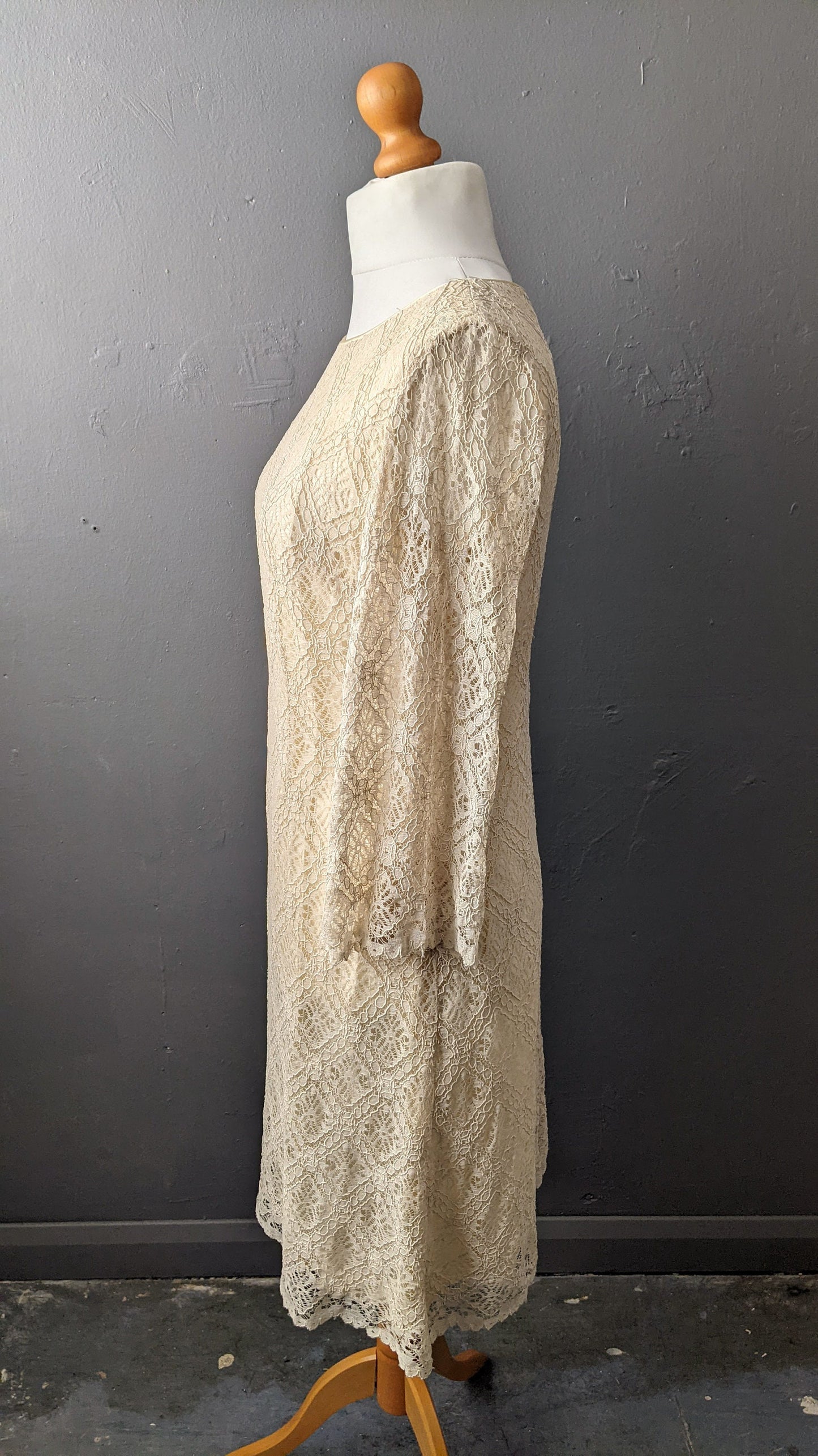 60s Corded Lace Shift Dress by Blanes of London, Size Large