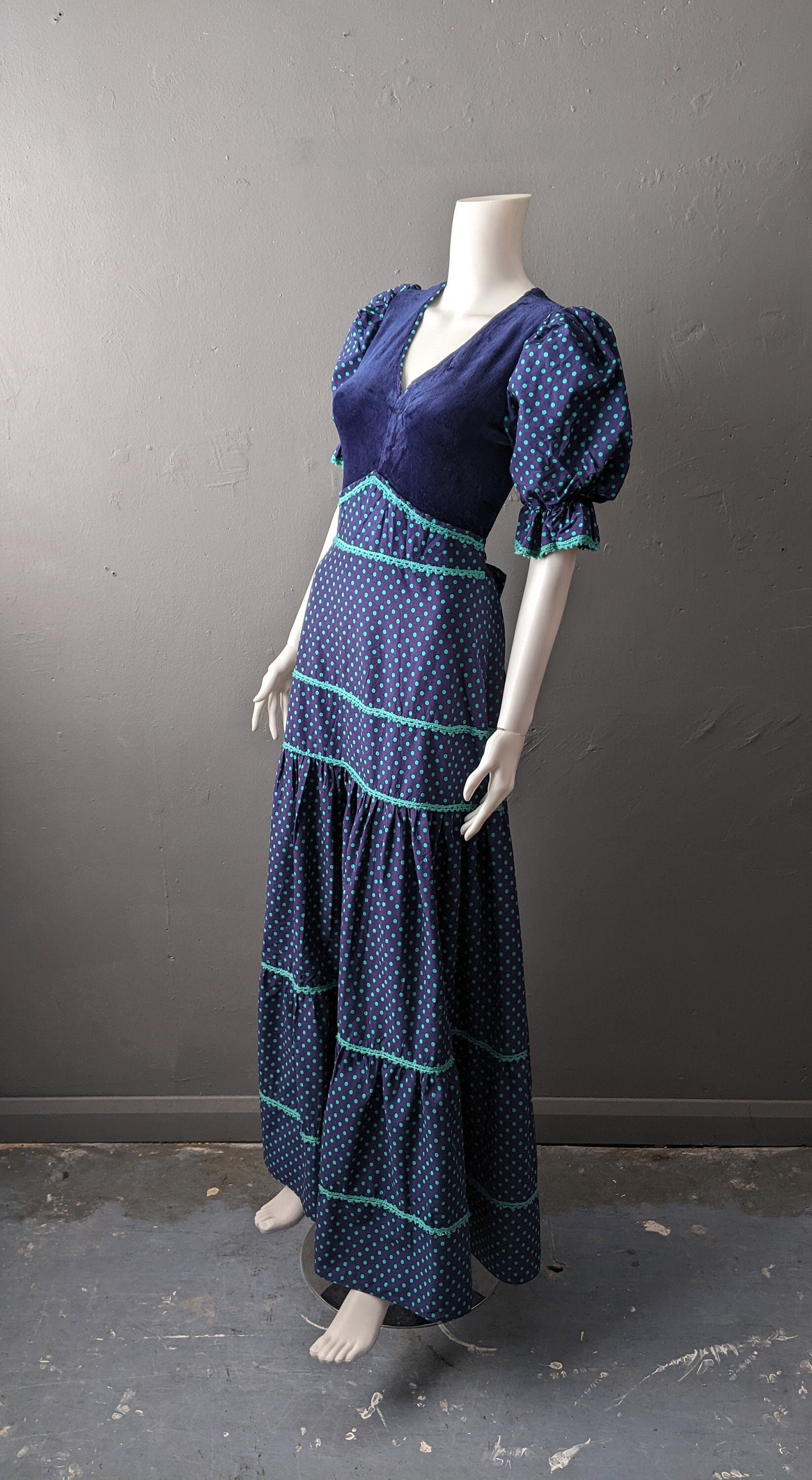 70s Polka Dot Maxi Dress by C&A, Victoriana Prairie Style with Puff Sleeves, Size Small