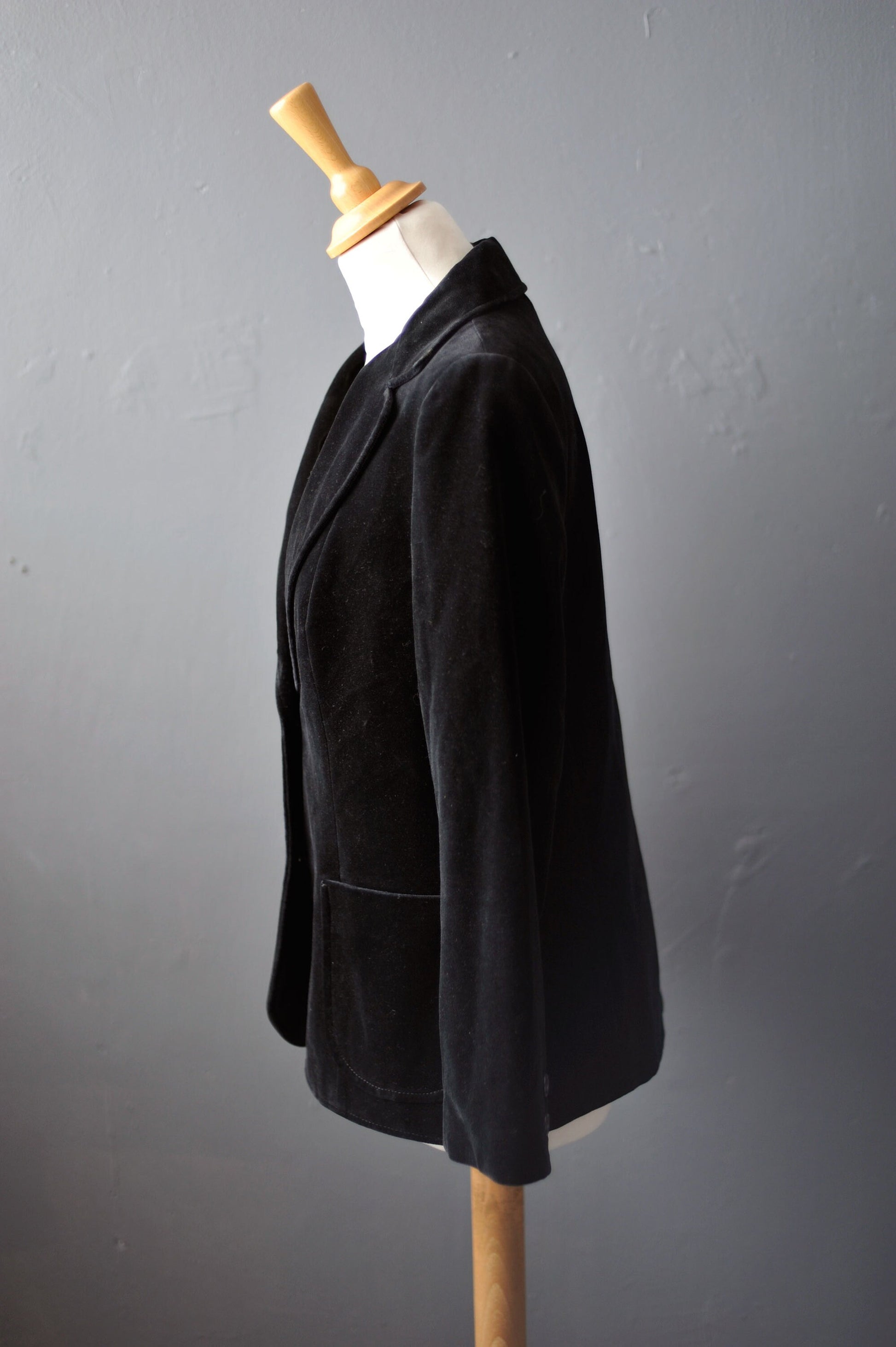 Black Velvet Jacket, Vintage 80s Fitted Boho Blazer, Size Small