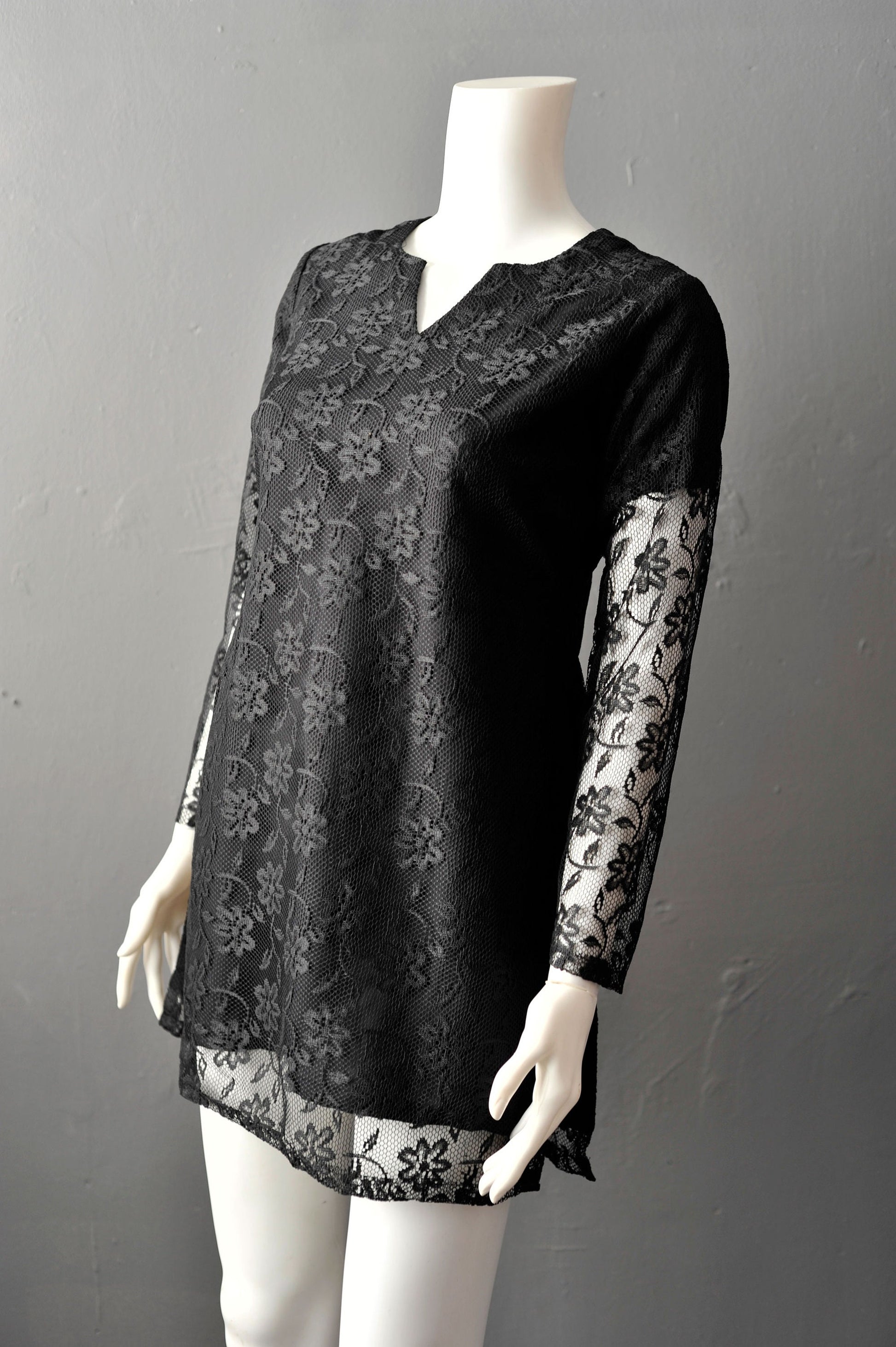 90s Long Lace Tunic Top, Size Small