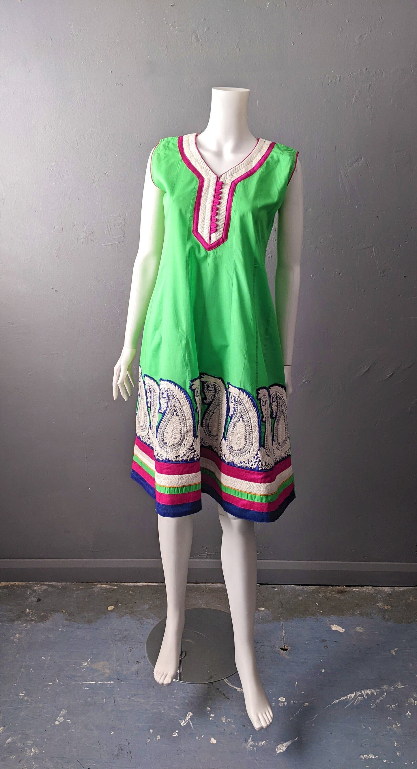 Vintage Colourful Cotton Kameez, Indian Flared Tunic Dress with Paisley Aari, Size Small