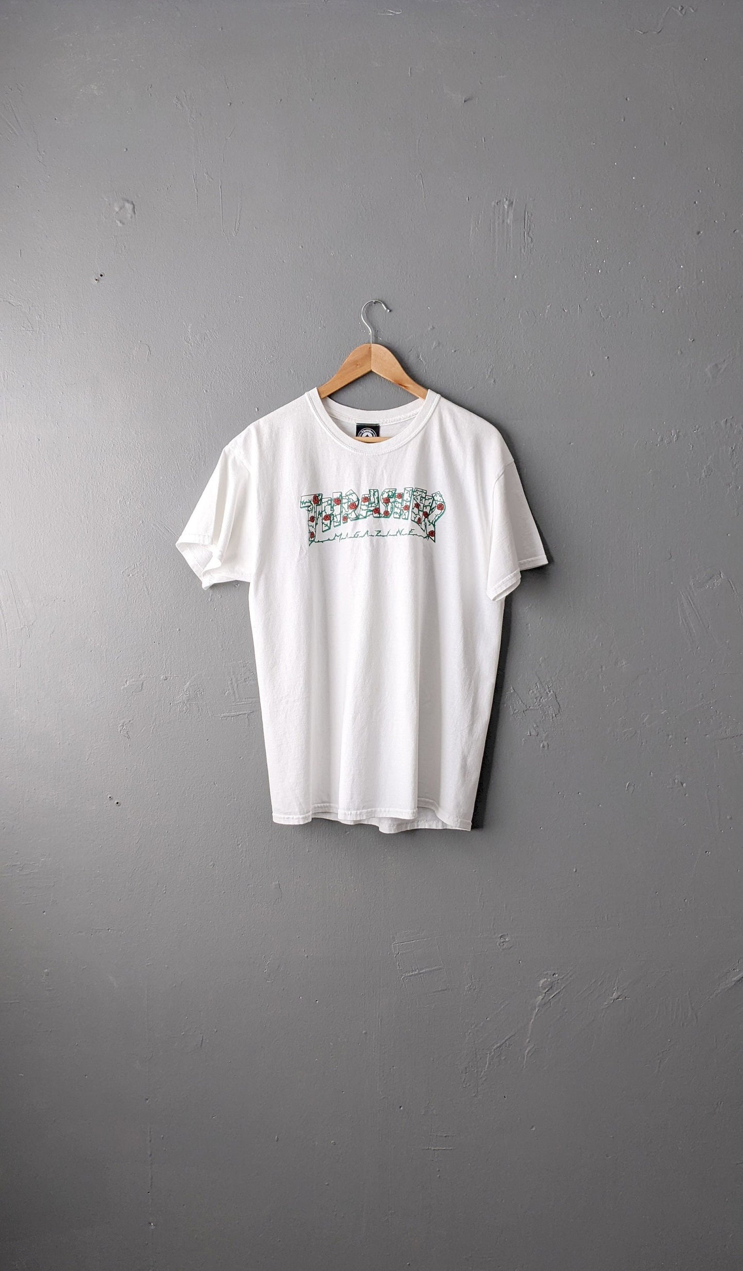 Vintage Thrasher Magazine T shirt, Roses Logo, Skateboarding Tee, Size Medium Large