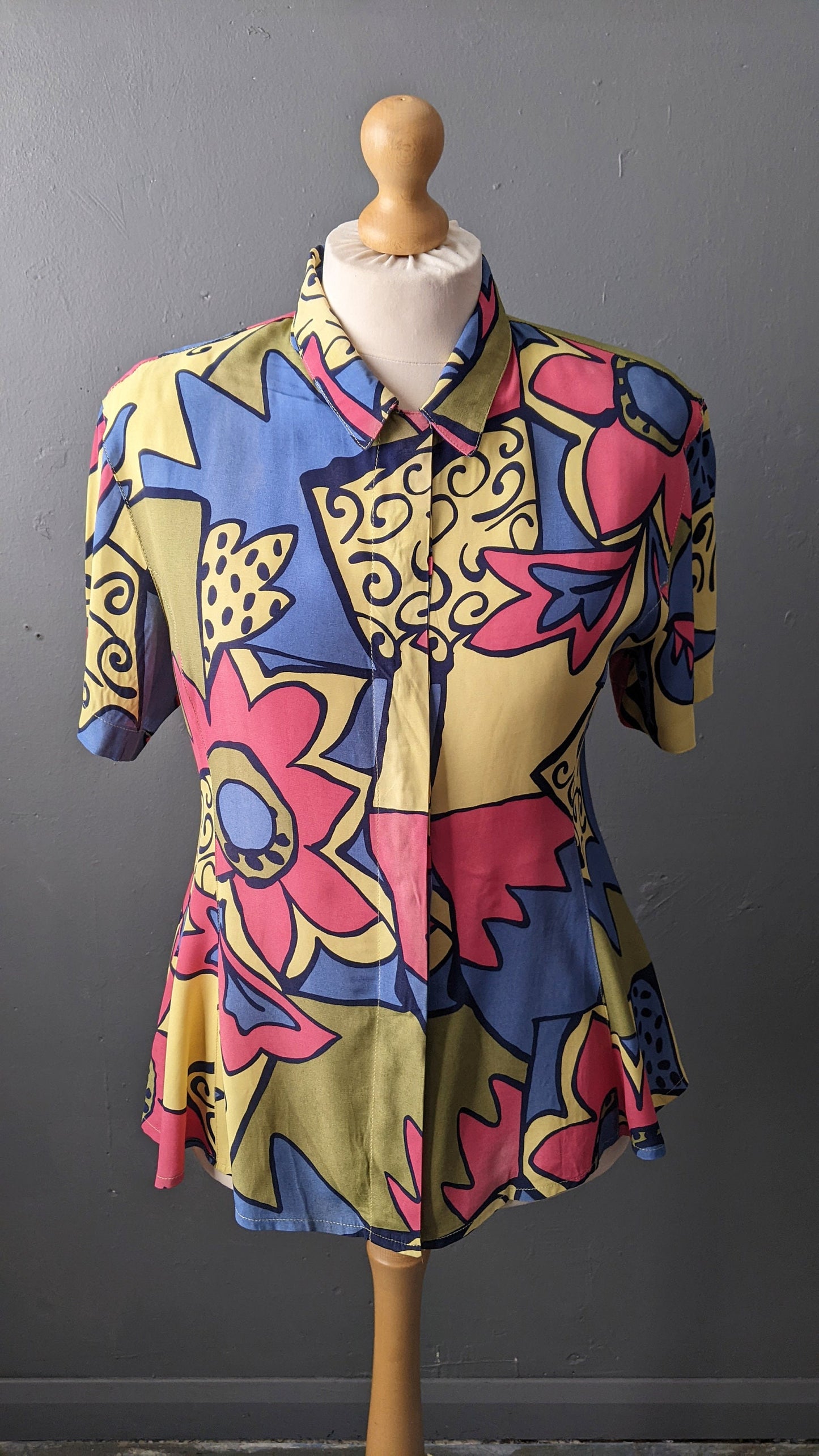 80s Modernist Art Shirt by Ouiset, Multicoloured Short Sleeve Flared Blouse, Size Large