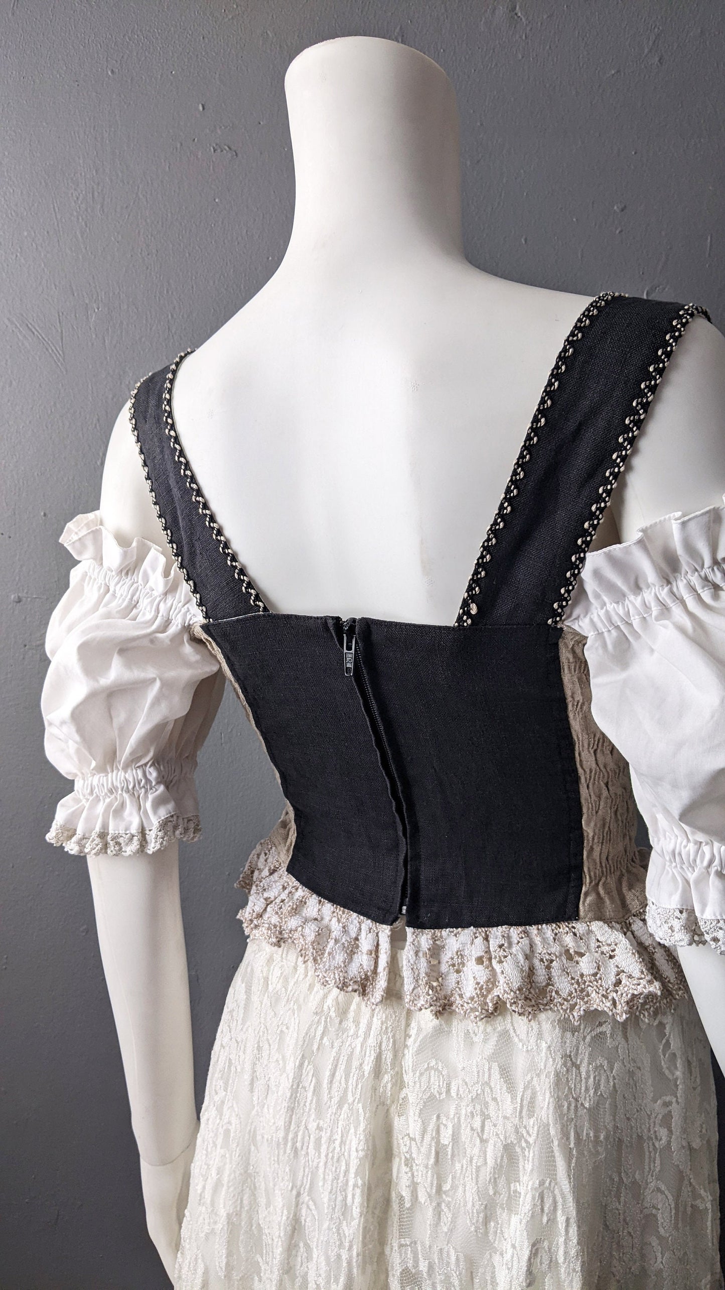 Linen Dirndl Corsage by Landhaus C&A Naturally, Trachtenmieder, German Folk Costume, Size Small