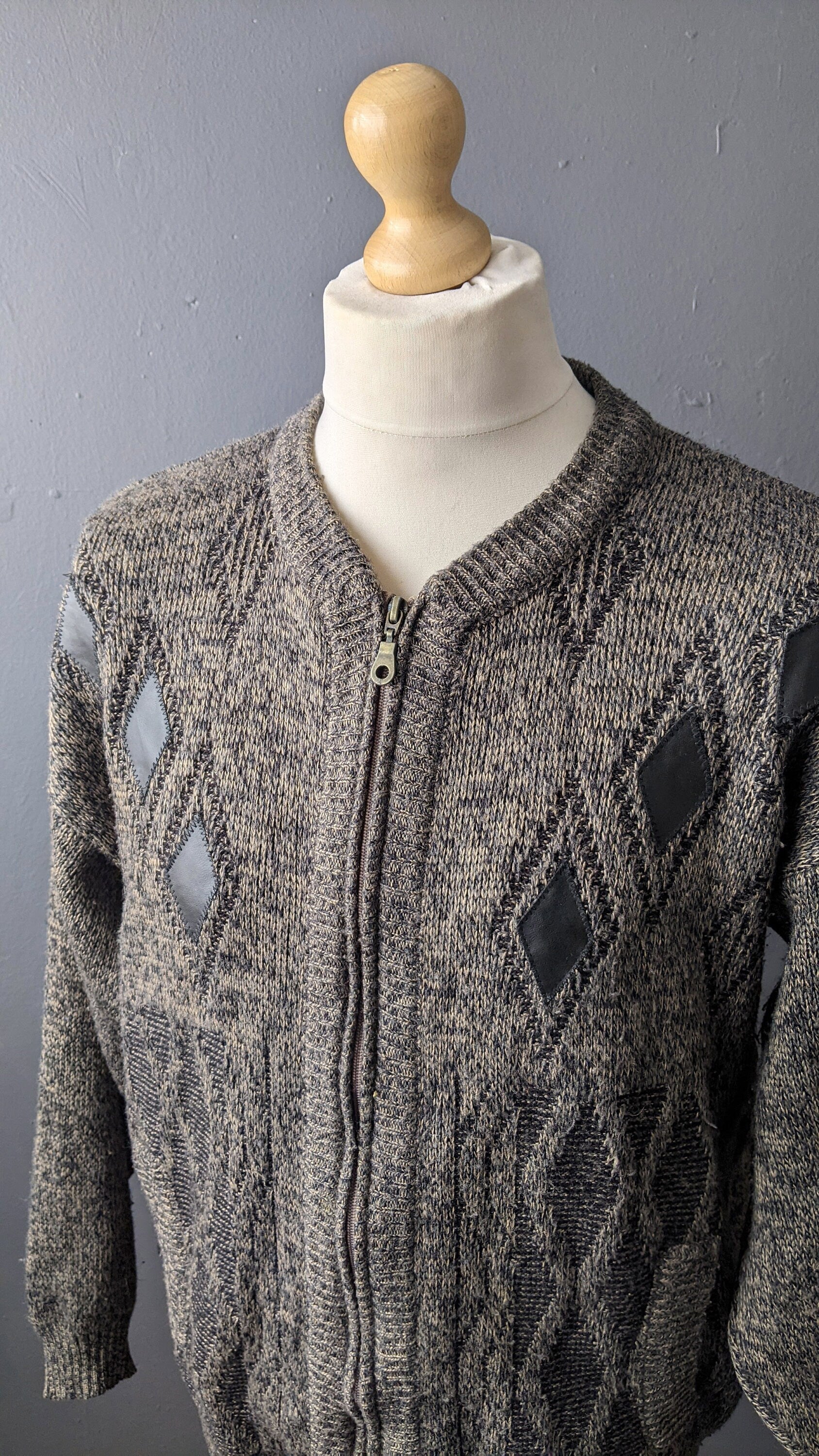 80s Mens Zip Front Cardigan with Diamond Leatherette Patches, Grandpa Knitwear, Size Large 46 Chest