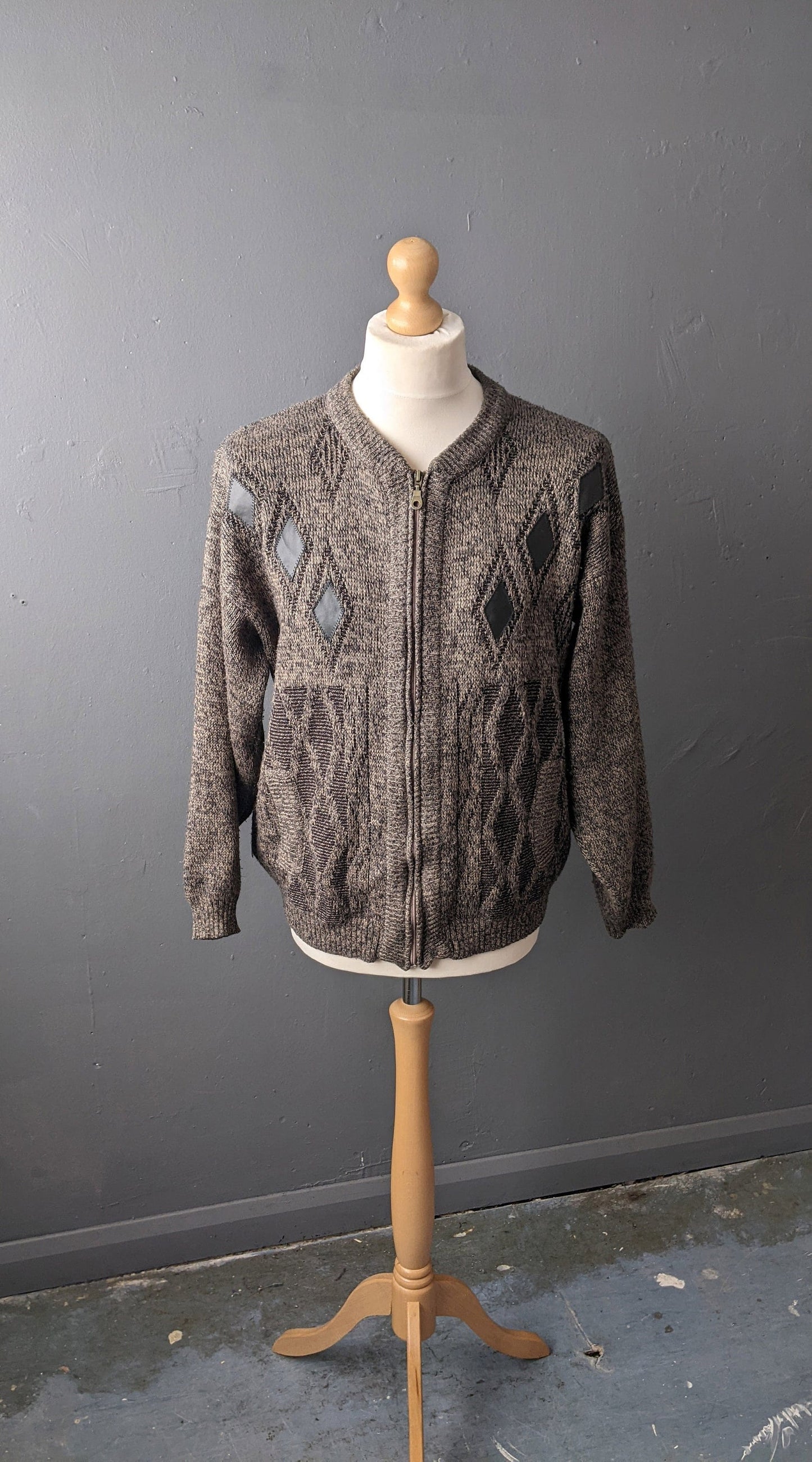 80s Mens Zip Front Cardigan with Diamond Leatherette Patches, Grandpa Knitwear, Size Large 46 Chest