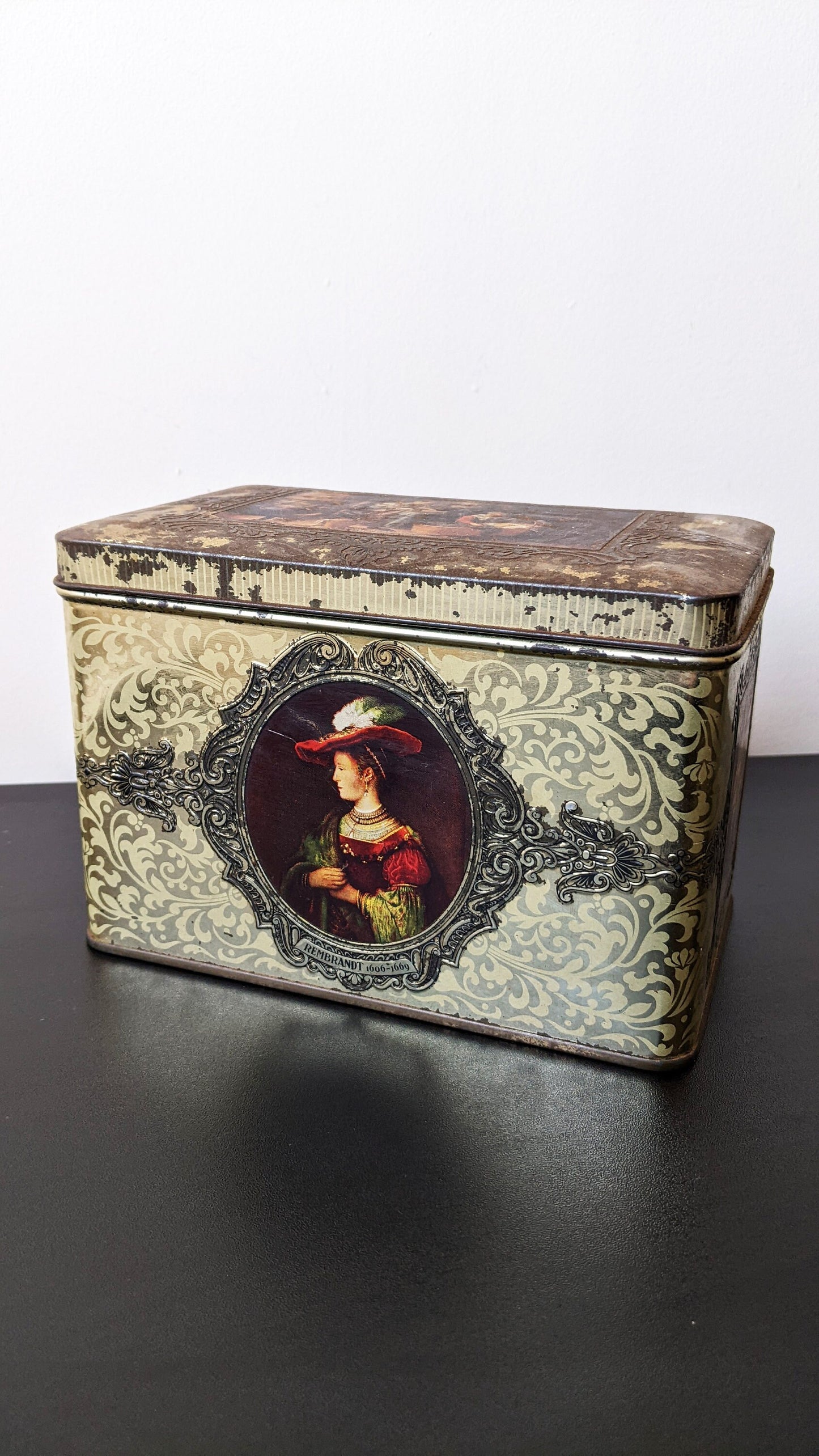 Vintage Dutch Masters Tin, Famous Artists of Holland, Painters Litho Advertising