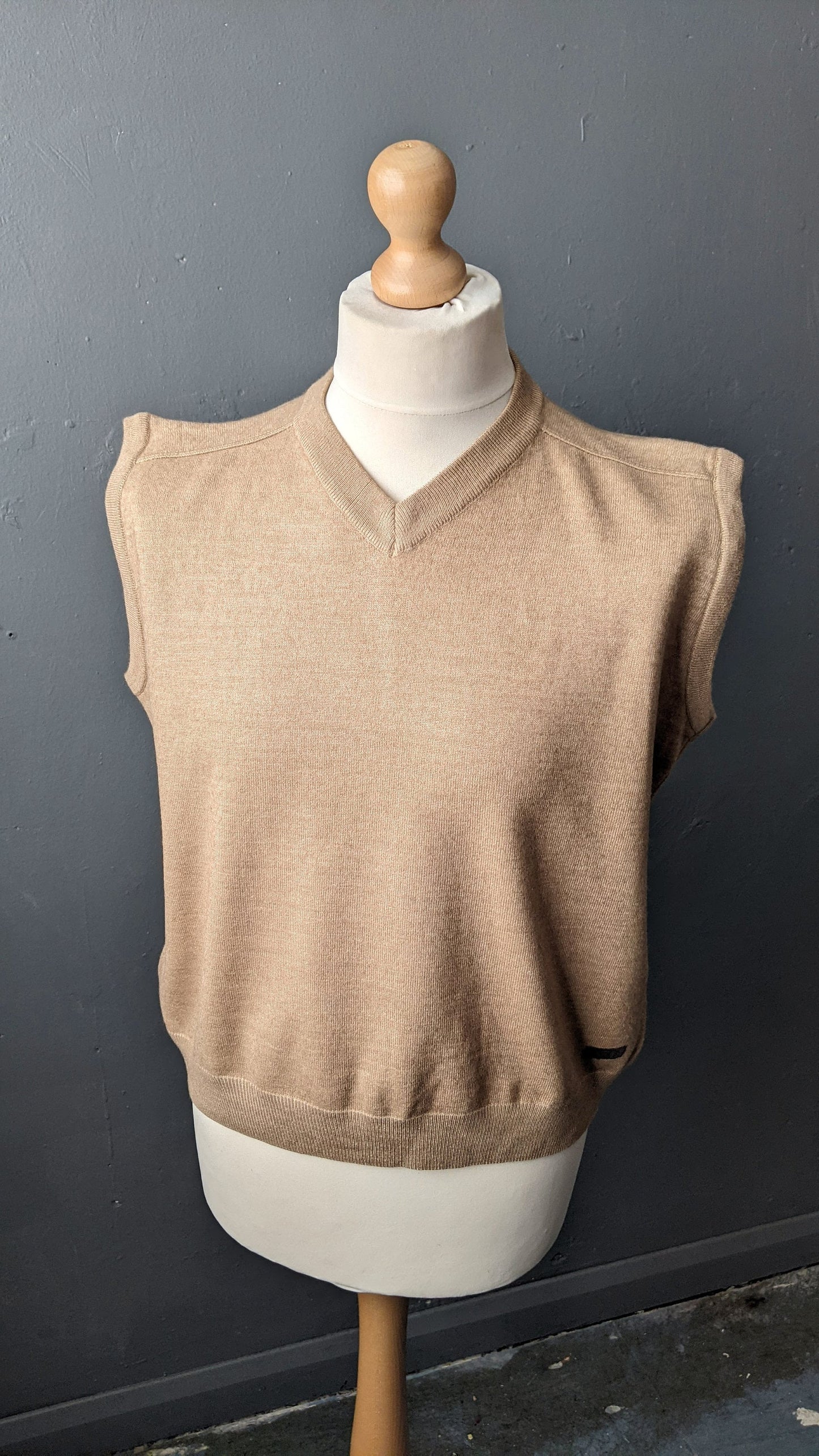 Mens 90s Merino Wool Tank Top, Light Caramel Brown Vest, 46 Chest