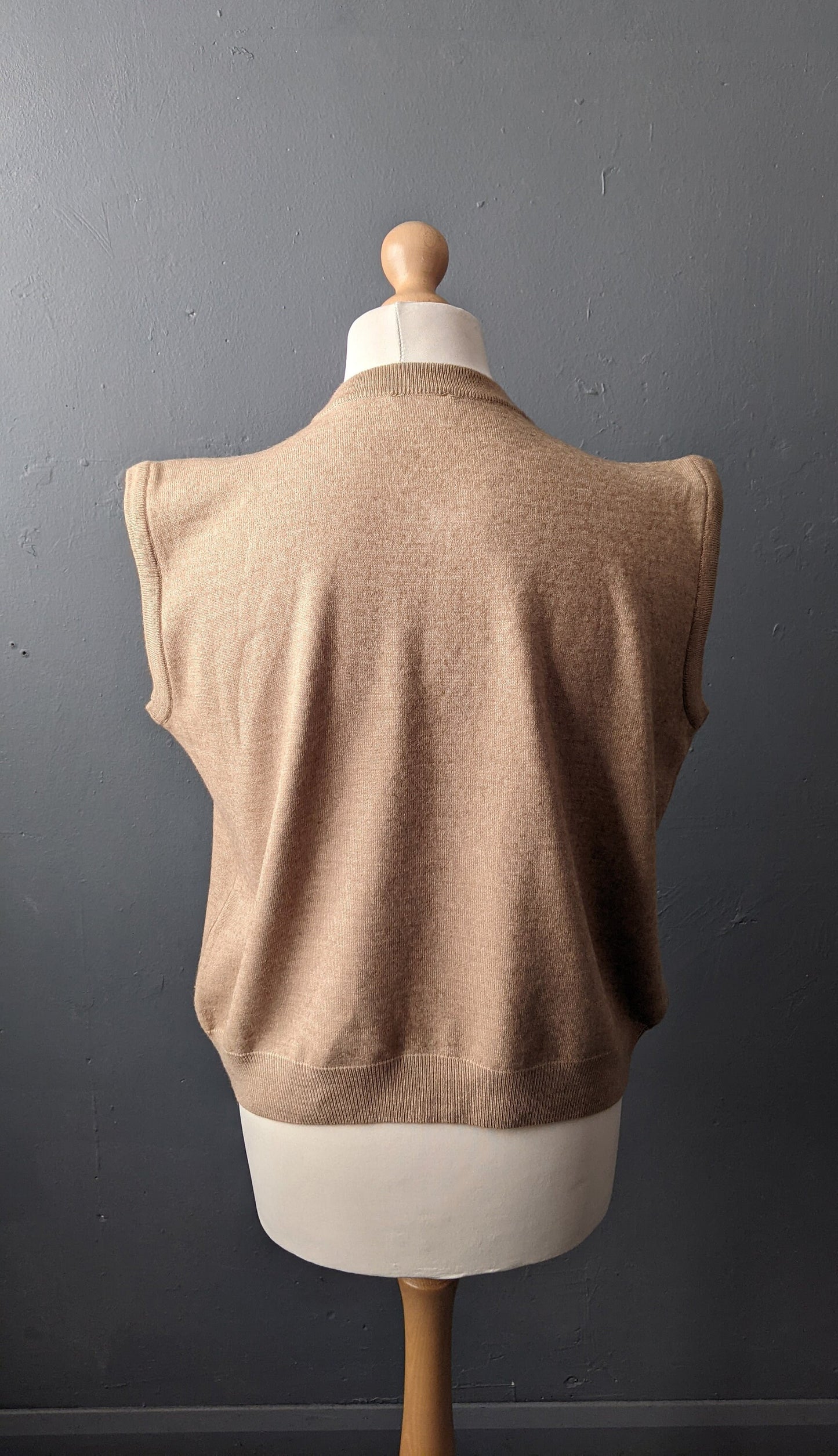 Mens 90s Merino Wool Tank Top, Light Caramel Brown Vest, 46 Chest