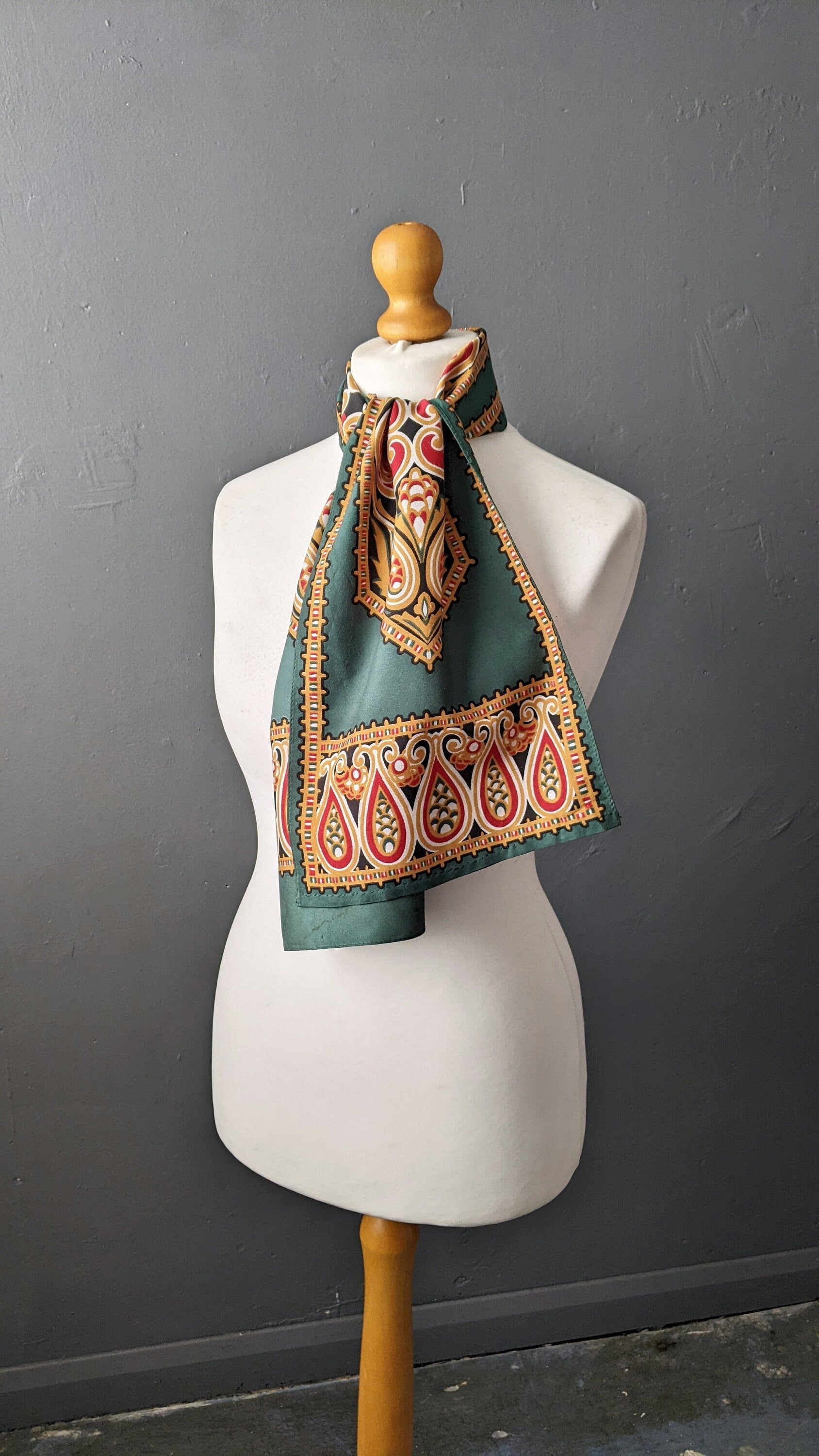 70s Nouveau Revival Scarf, Bold Floral Neckwear