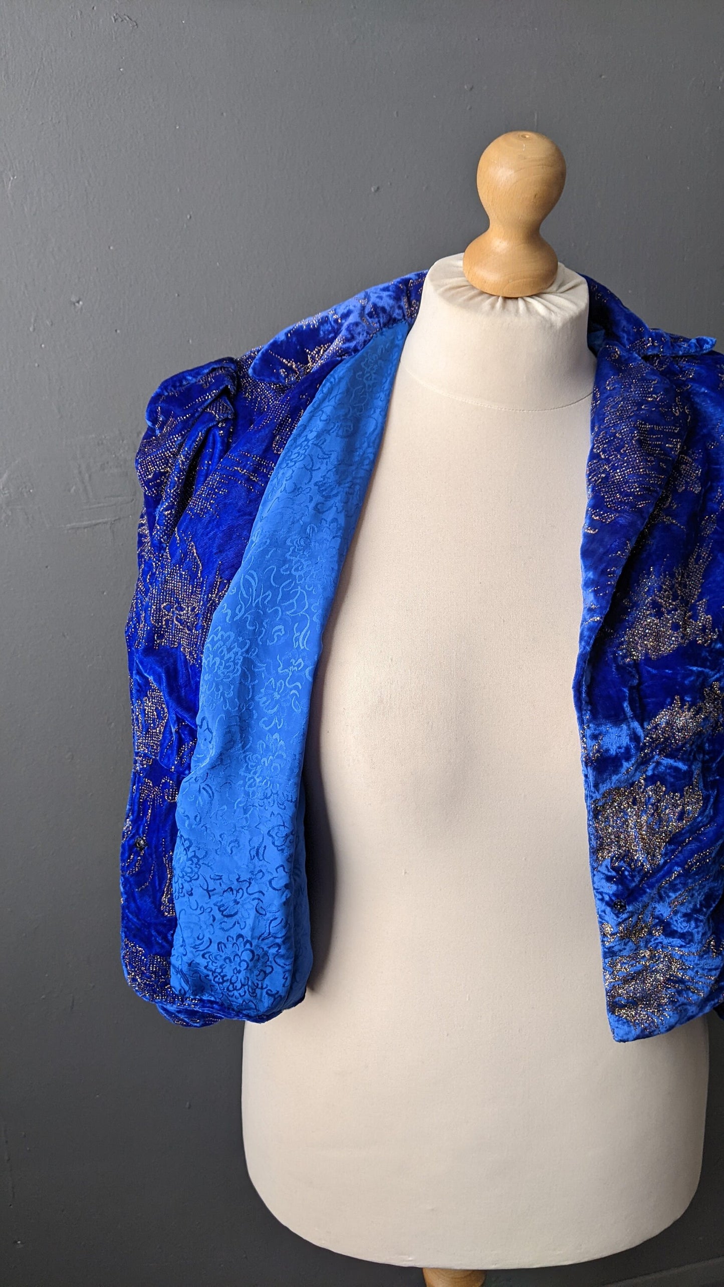 80s Sparkly Blue Velvet Bolero with Puff Sleeves, Glittering Eveningwear, Size Large